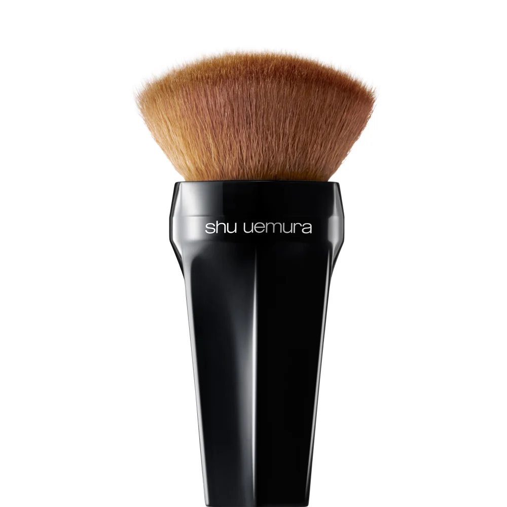 petal 30r blush brush Image 1